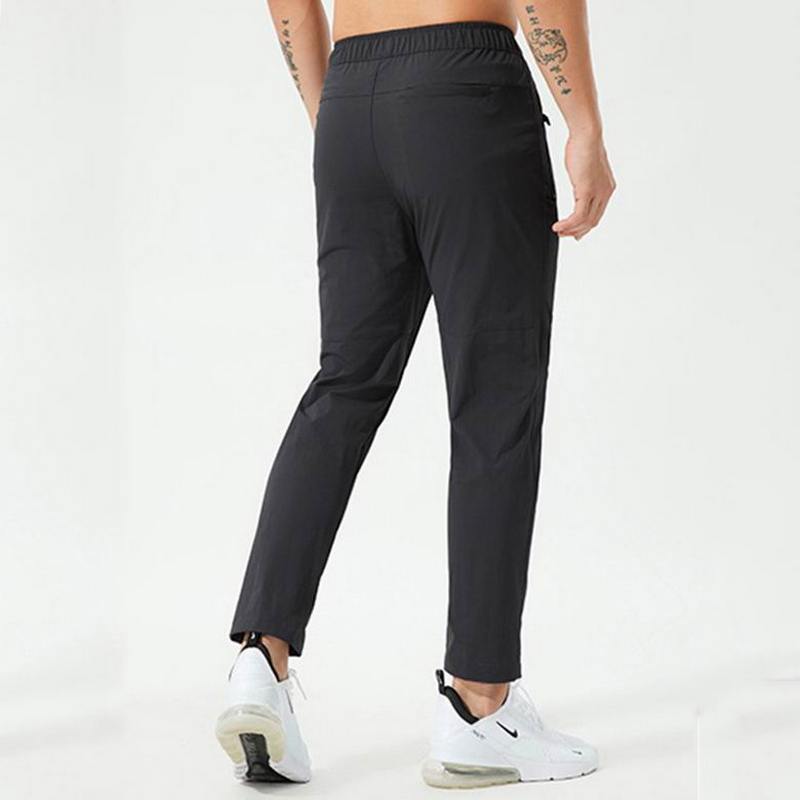 Lululemon Men's Pants 40